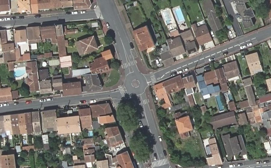 Vue aérienne du Mini-giratoire n°8950840683