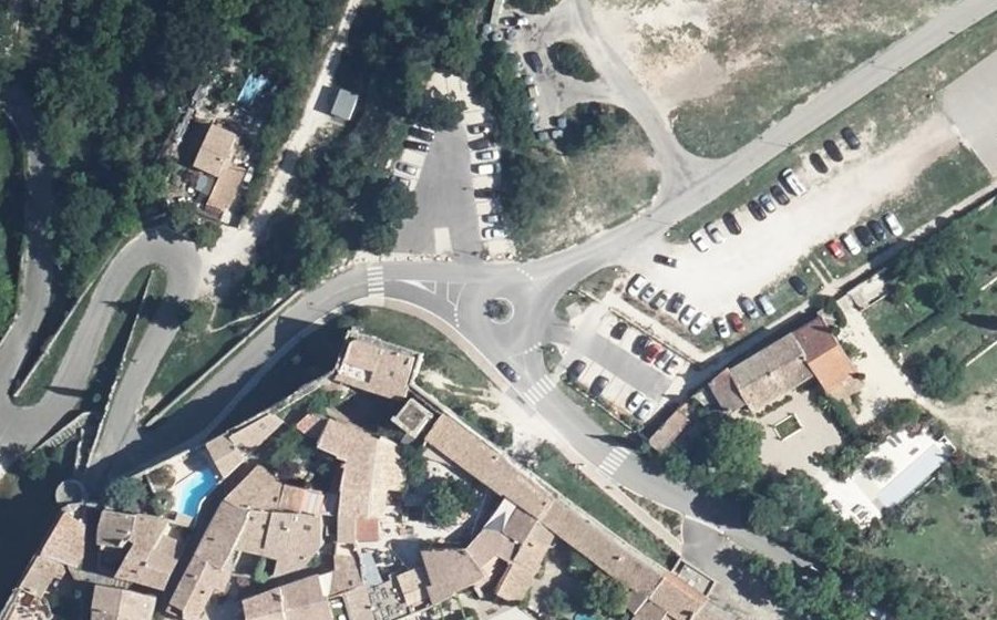 Vue aérienne du Rond-Point de l'Olivier