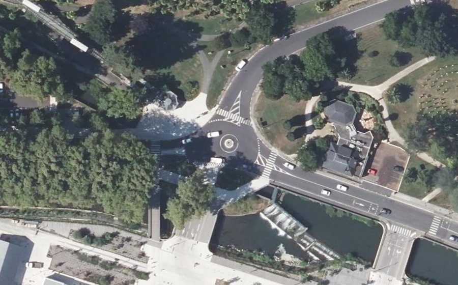Vue aérienne du Mini-giratoire n°9036187197