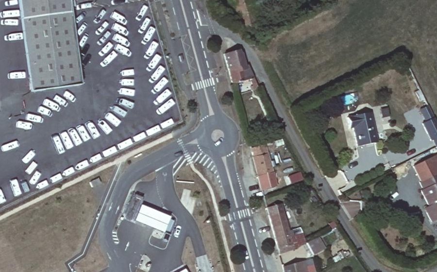 Vue aérienne du Mini-giratoire n°9070240867