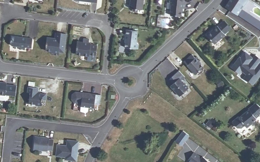 Vue aérienne du Rond-point anonyme n°109151021