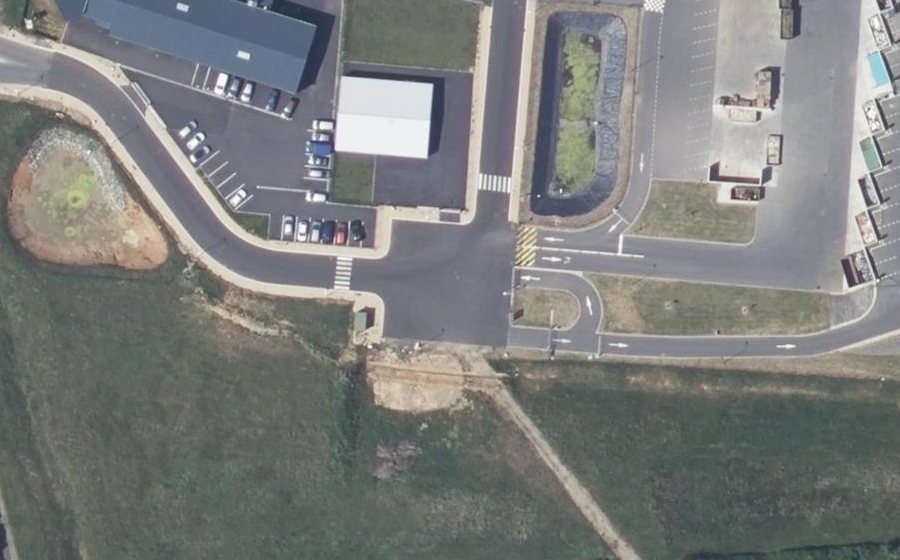 Vue aérienne du Mini-giratoire n°9208602318