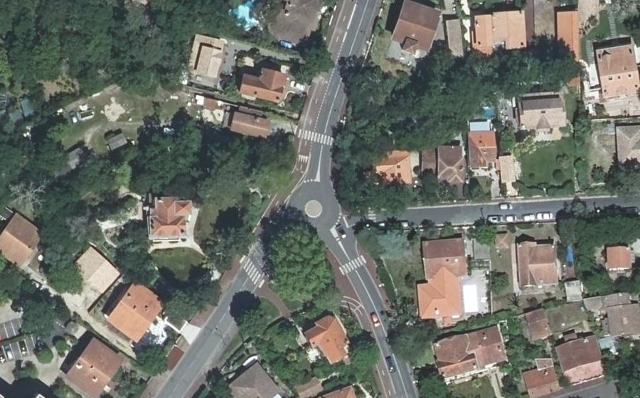Vue aérienne du Mini-giratoire n°9335112369