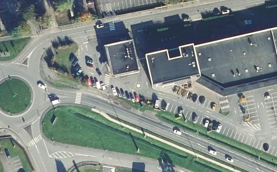 Vue aérienne du Mini-giratoire n°9360889398