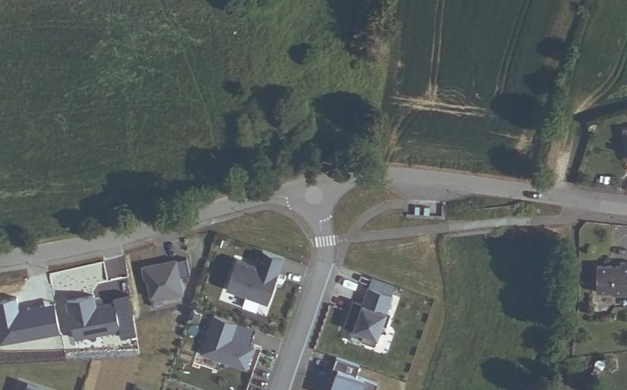 Vue aérienne du Mini-giratoire n°9392659512