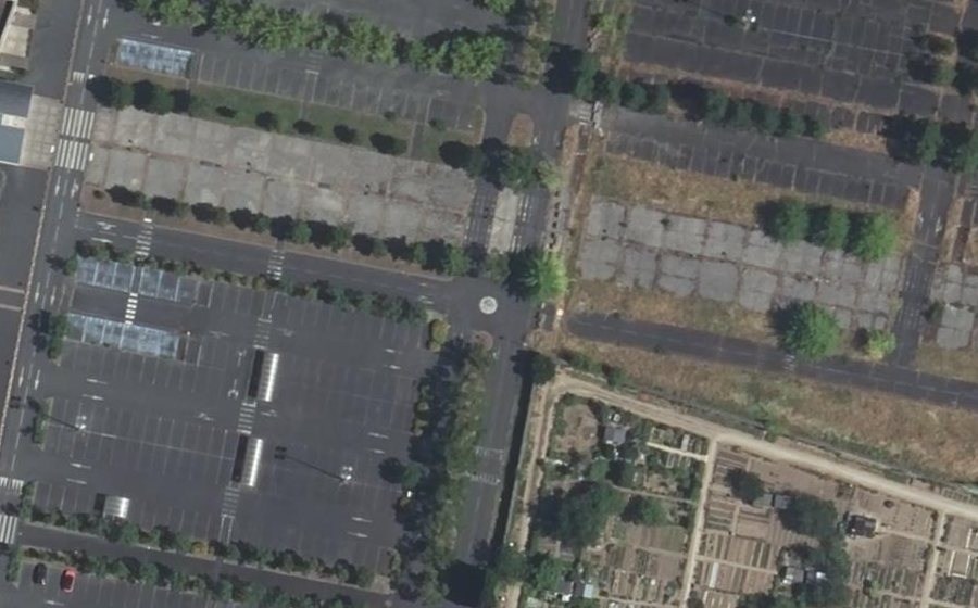 Vue aérienne du Rond-point anonyme n°1094057794