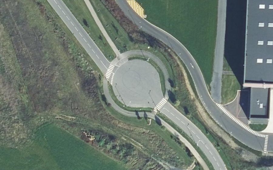 Vue aérienne du Mini-giratoire n°9480796205