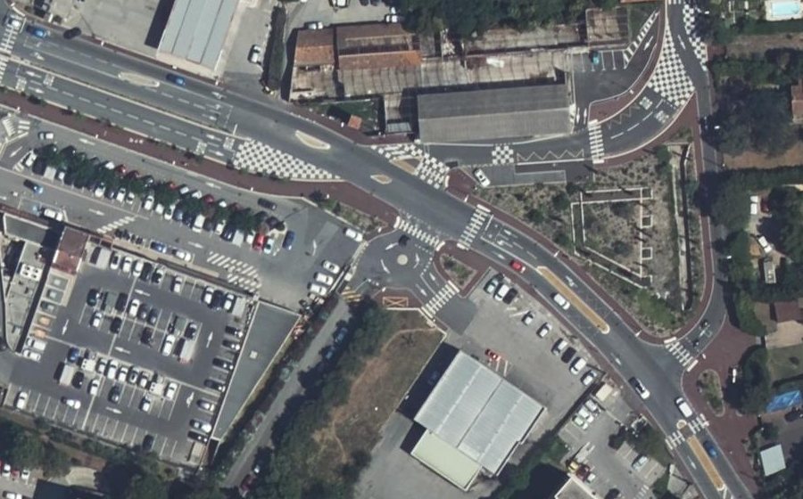 Vue aérienne du Mini-giratoire n°9482932359
