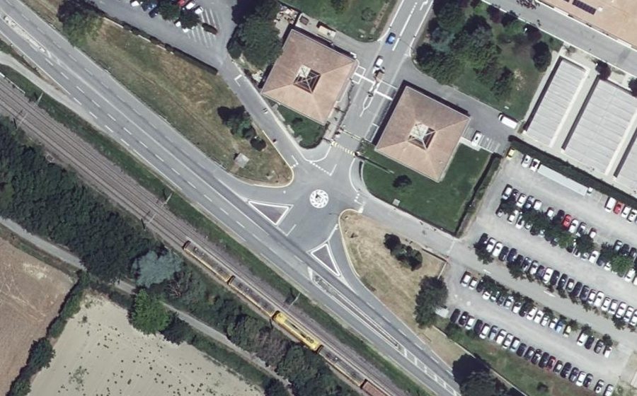 Vue aérienne du Mini-giratoire n°9741260021