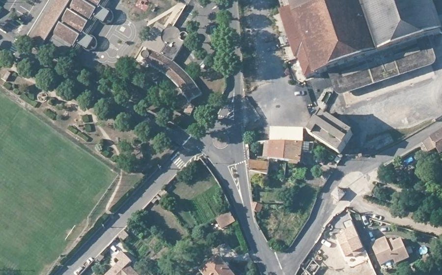 Vue aérienne du Rond-Point de l'Ordre National du Mérite