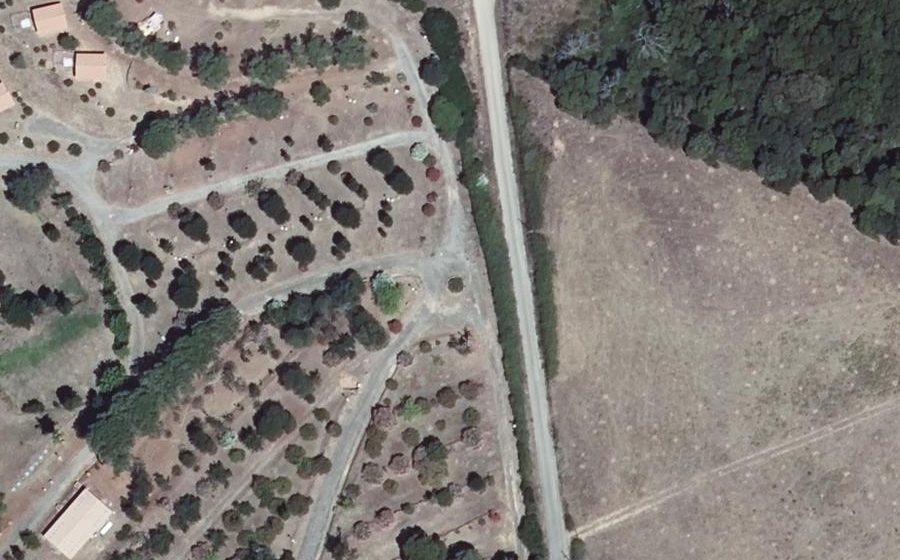 Vue aérienne du Rond-point anonyme n°1098942792