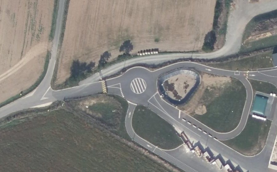 Vue aérienne du Mini-giratoire n°10136351202