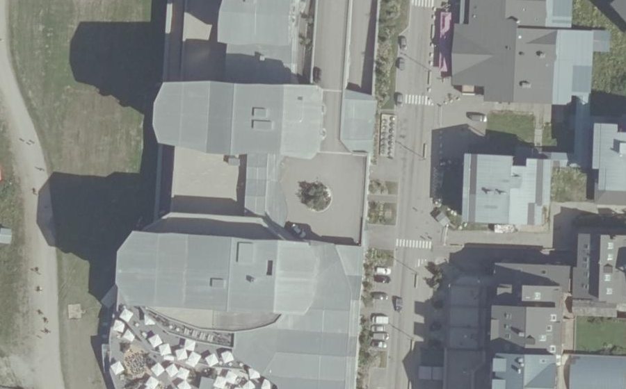 Vue aérienne du Rond-point anonyme n°1101507797