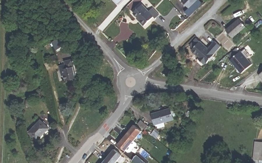 Vue aérienne du Mini-giratoire n°10215523251