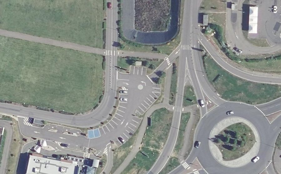Vue aérienne du Mini-giratoire n°10262226795