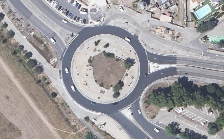 Vue aérienne du Rond-point anonyme n°11075615