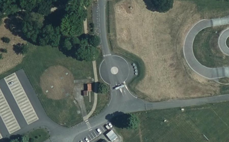 Vue aérienne du Mini-giratoire n°10964795932