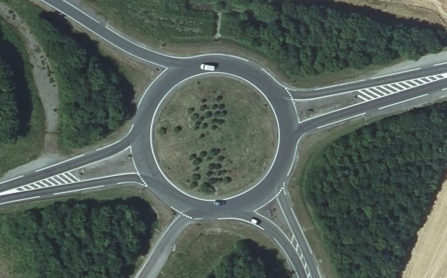 Vue aérienne du Rond-point anonyme n°11148756