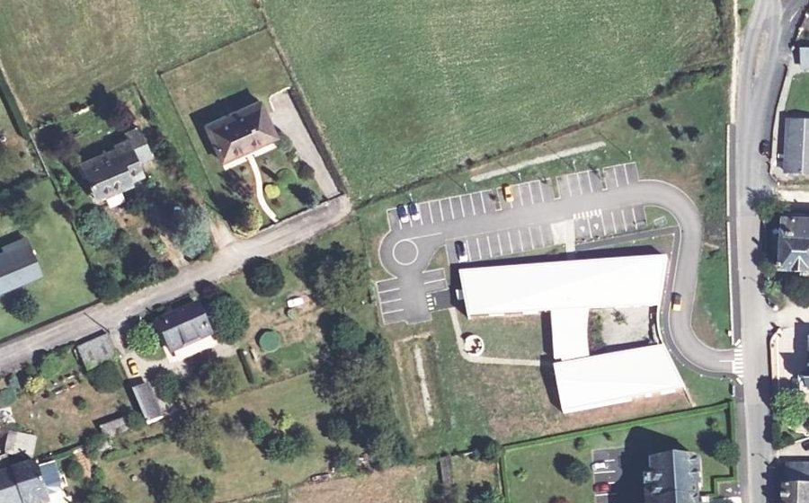 Vue aérienne du Rond-point anonyme n°1117324818