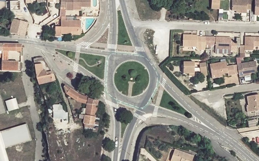 Vue aérienne du Rond-Point des Médaillés Militaires