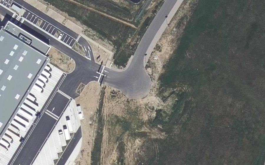 Vue aérienne du Mini-giratoire n°11819693889