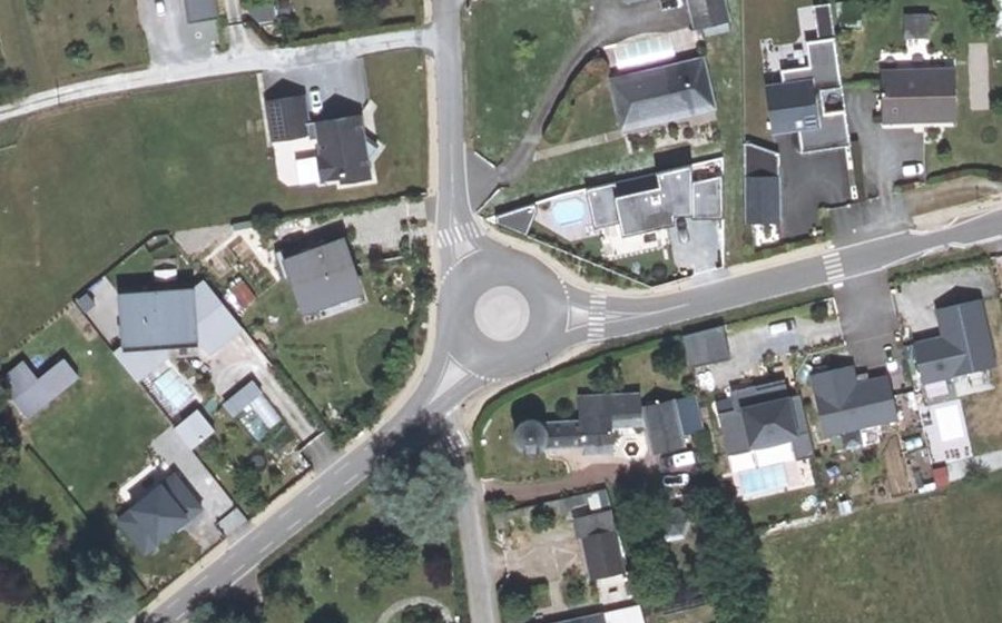 Vue aérienne du Mini-giratoire n°11928151066
