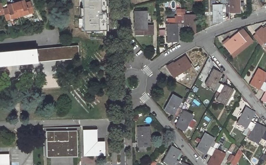 Vue aérienne du Rue Ethel et Julius Rosenberg