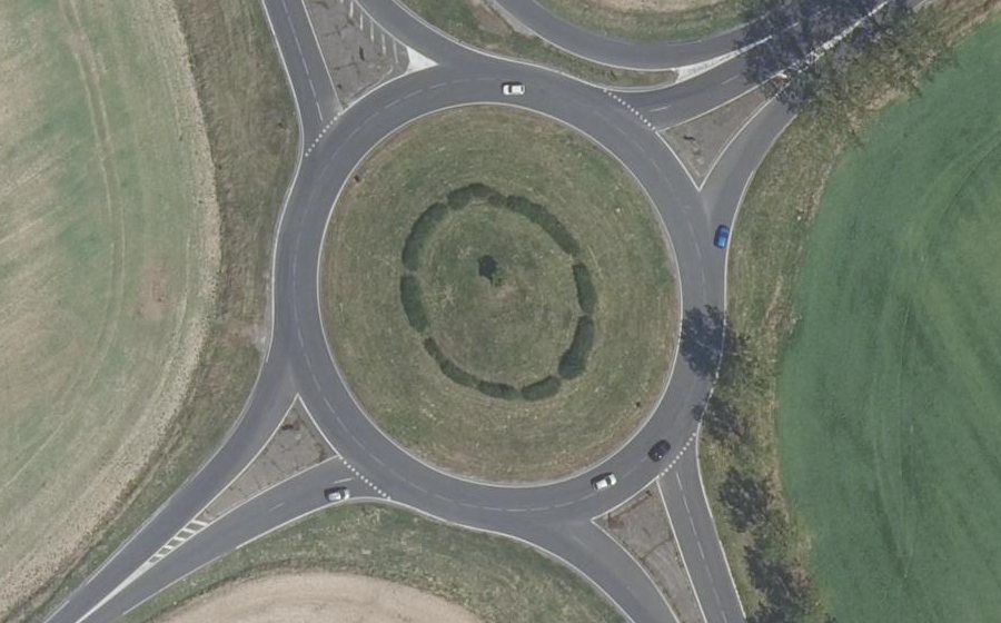 Vue aérienne du Rond-point anonyme n°11256844