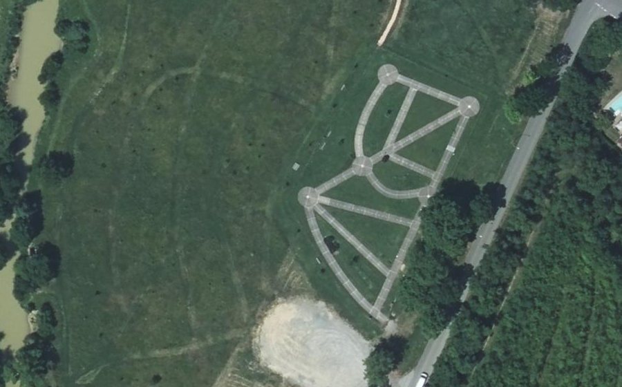 Vue aérienne du Mini-giratoire n°12682160926