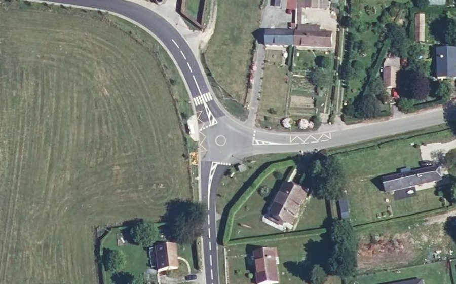 Vue aérienne du Mini-giratoire n°12870815451