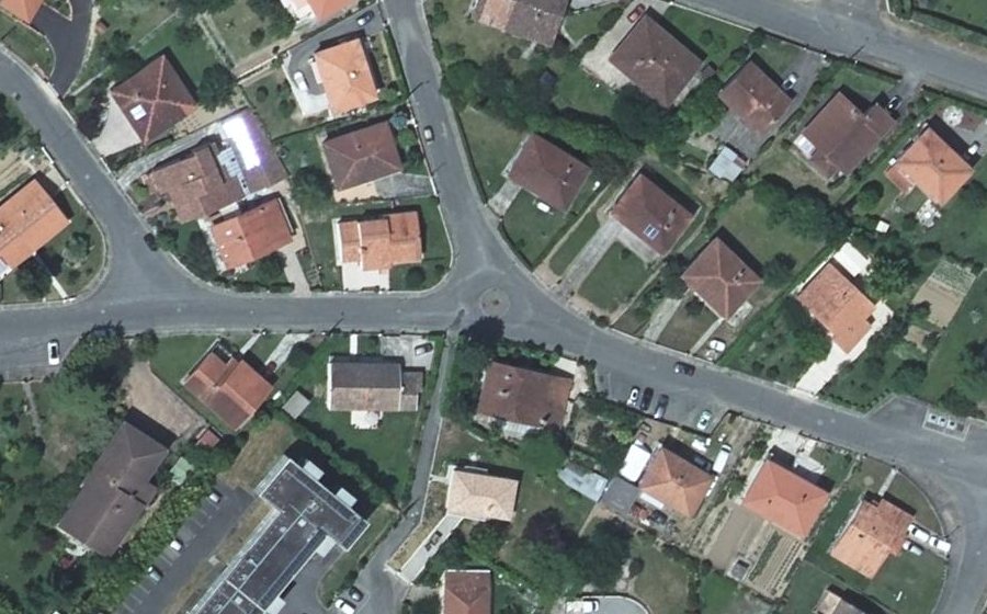 Vue aérienne du Rond-point anonyme n°113016133