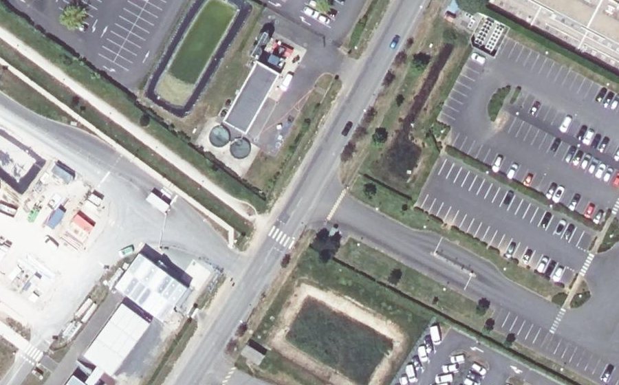 Vue aérienne du Mini-giratoire n°13082448411