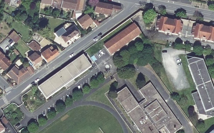 Vue aérienne du Mini-giratoire n°13200405369