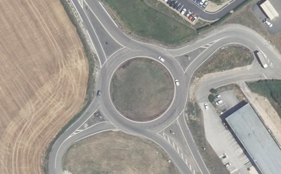 Vue aérienne du Rond-point anonyme n°11334997