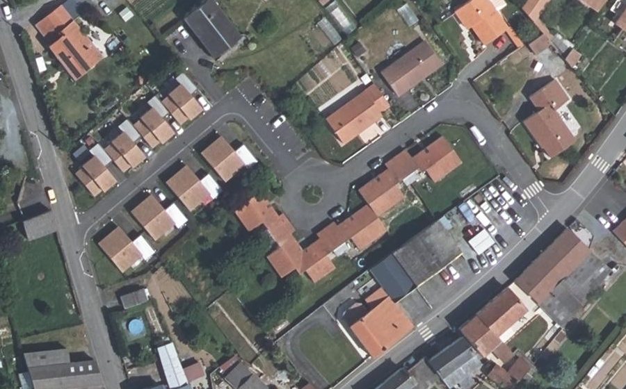 Vue aérienne du Rond-point anonyme n°1133556251