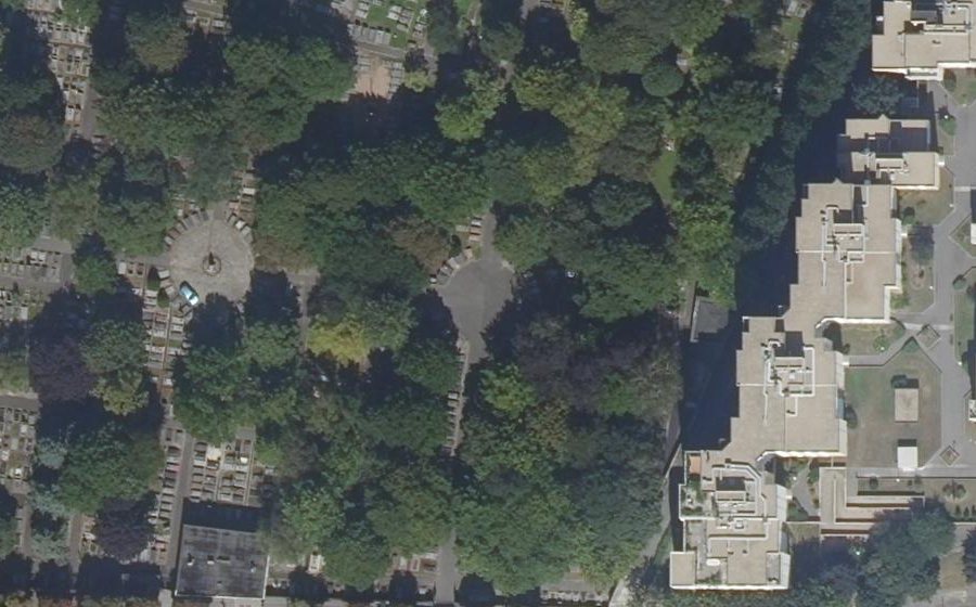 Vue aérienne du Rond-point anonyme n°1138669332