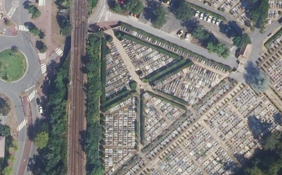 Vue aérienne du Rond-point anonyme n°1138791767