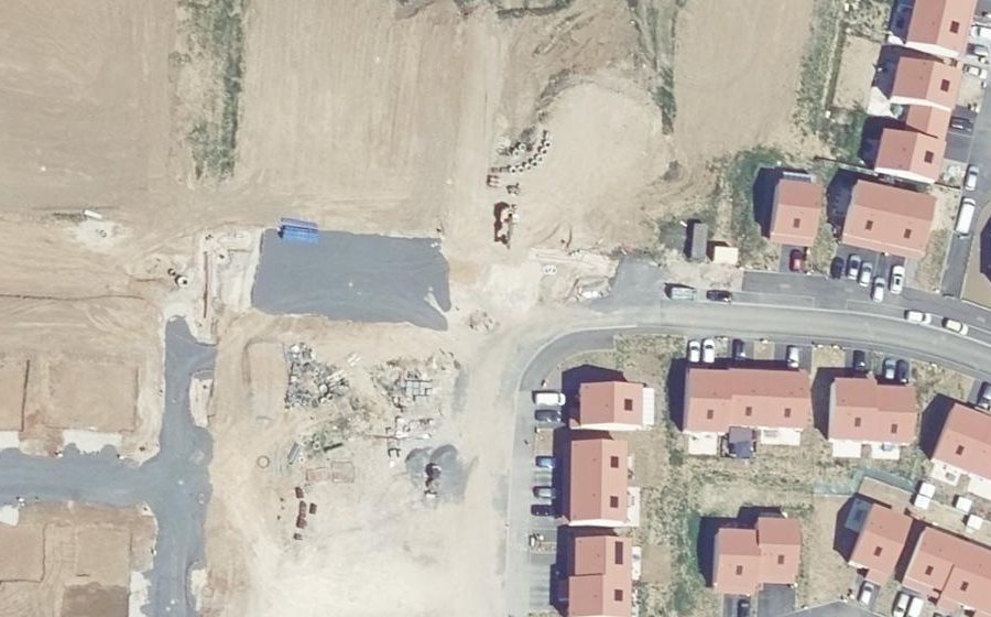 Vue aérienne du Rond-point anonyme n°1146419078