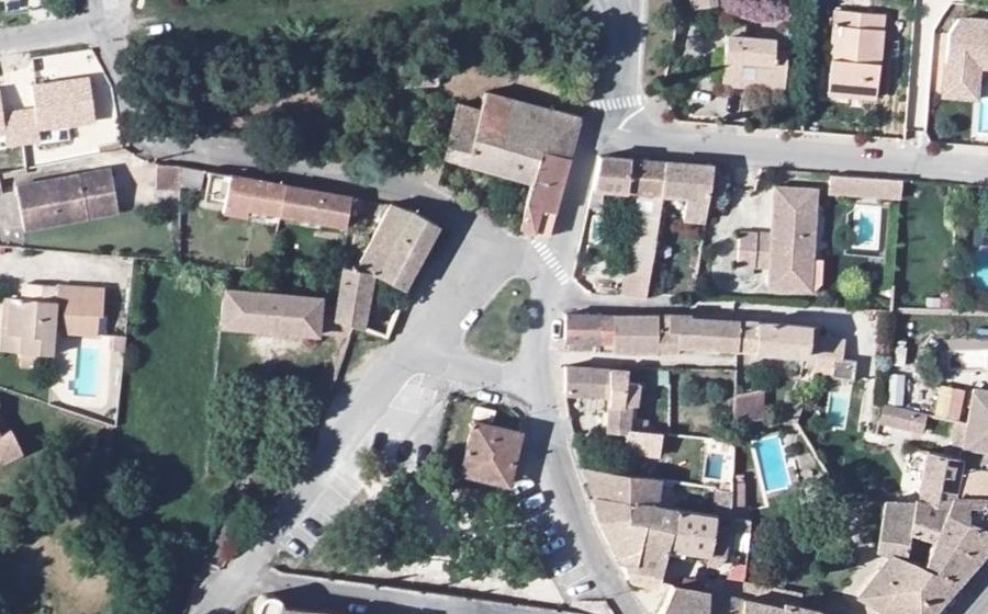 Vue aérienne du Place de Chiny