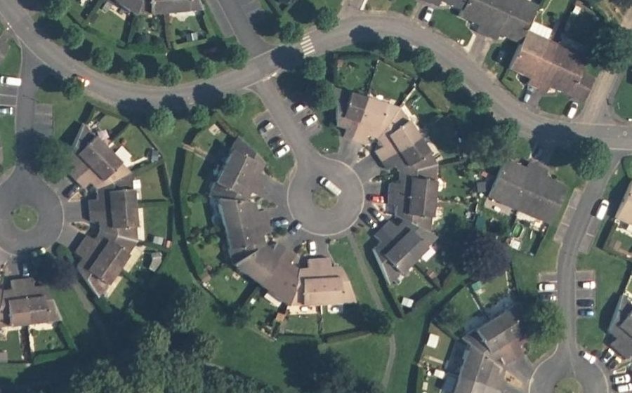 Vue aérienne du Rond-point anonyme n°115553805