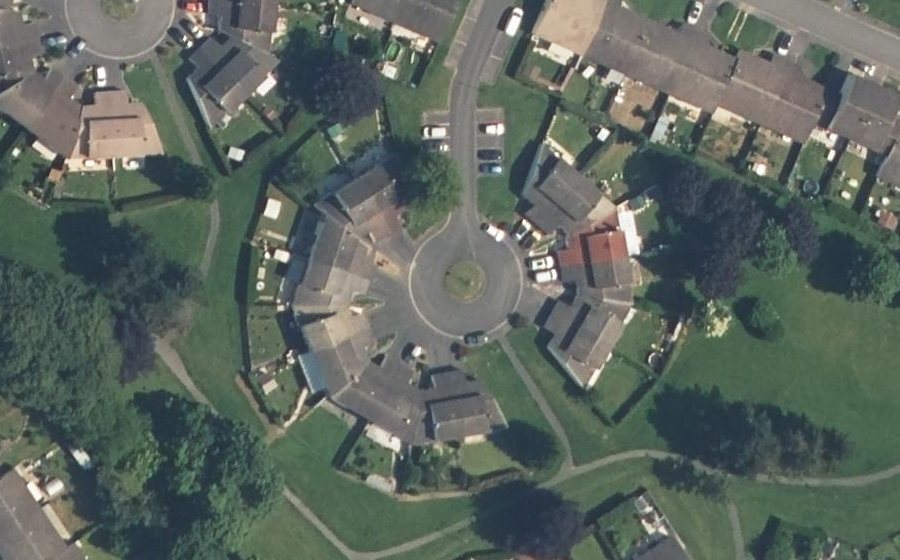 Vue aérienne du Rond-point anonyme n°115553807