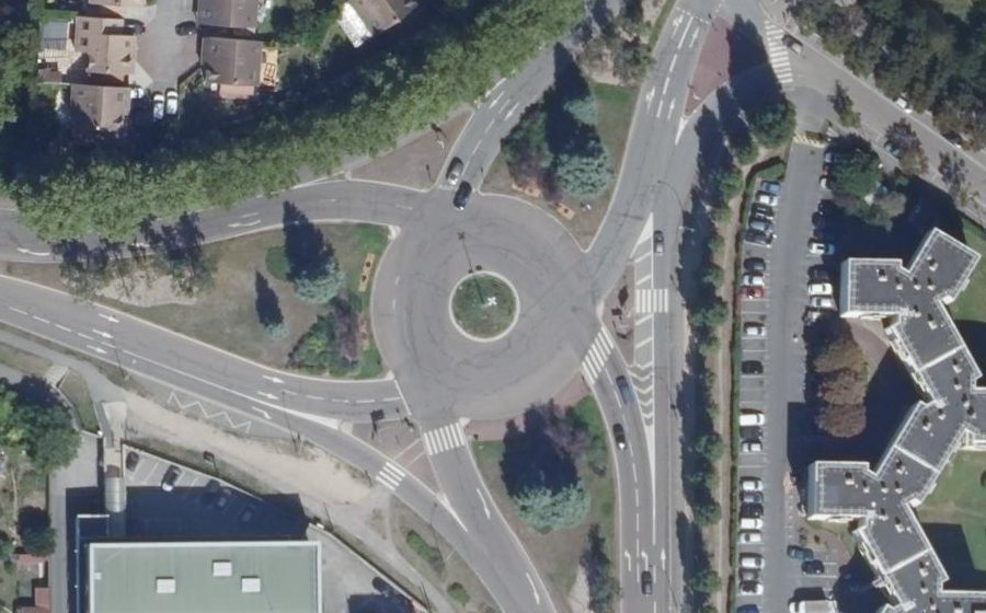 Vue aérienne du Rond-point anonyme n°1157291953