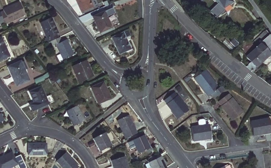 Vue aérienne du Rond-point anonyme n°116300067