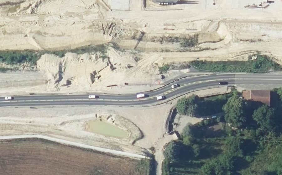 Vue aérienne du Rond-point anonyme n°1164047070