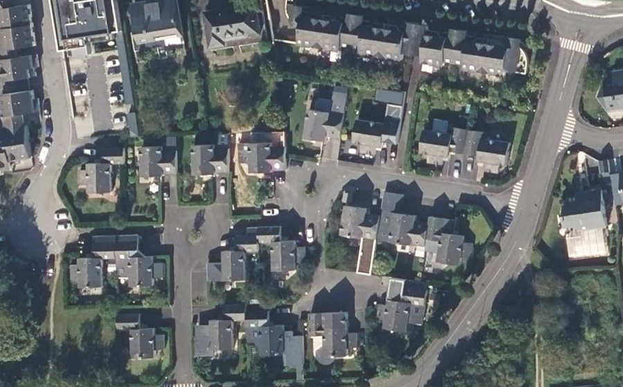 Vue aérienne du Rond-point anonyme n°116428386