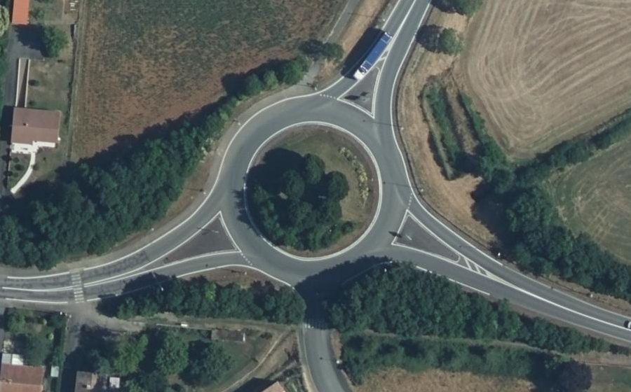 Vue aérienne du Rond-Point de Saint-Mars-des-Prés