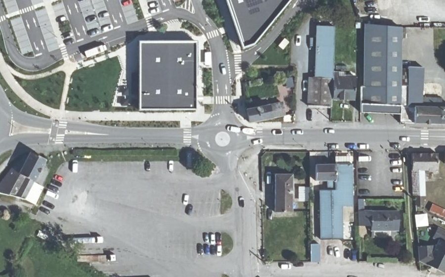 Vue aérienne du Rond-point anonyme n°1171091099