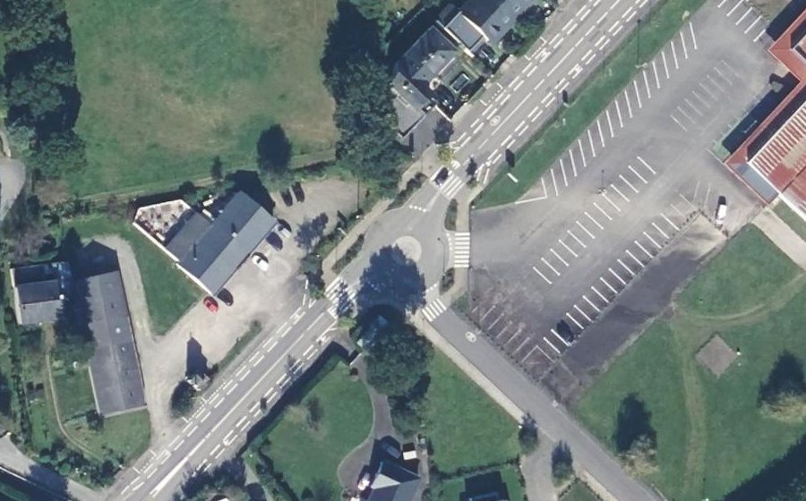 Vue aérienne du Rond-point anonyme n°1171286821
