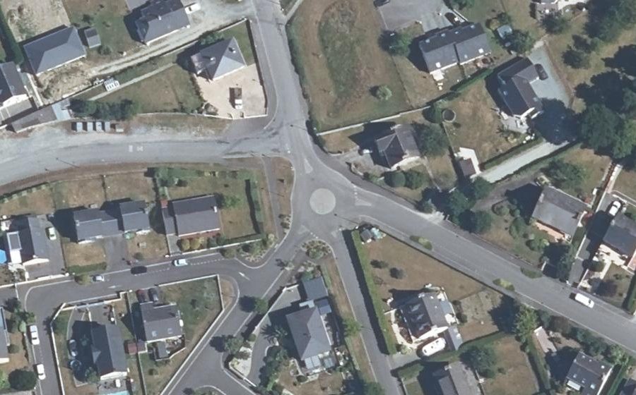 Vue aérienne du Rond-point anonyme n°117177723