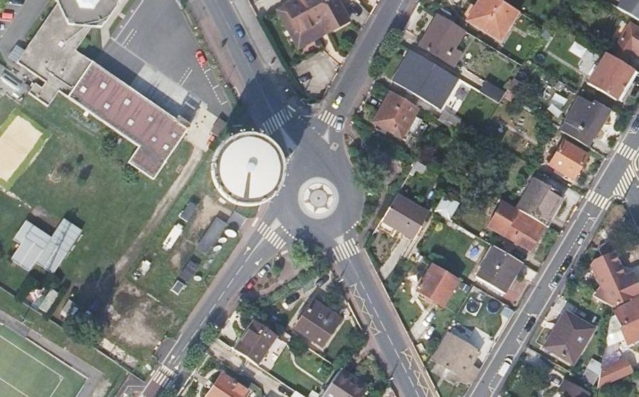 Vue aérienne du Rond-point anonyme n°1171947928